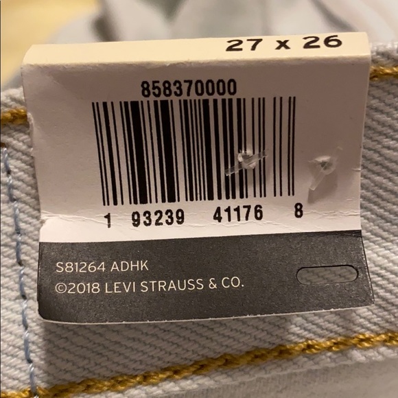 Levi’s 501 Scatterbrain Crop Jeans - Picture 8 of 8